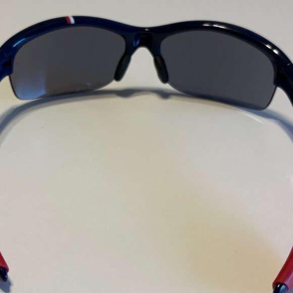 Oakley Commit Sunglasses with Iridium Lenses - Picture 5 of 6